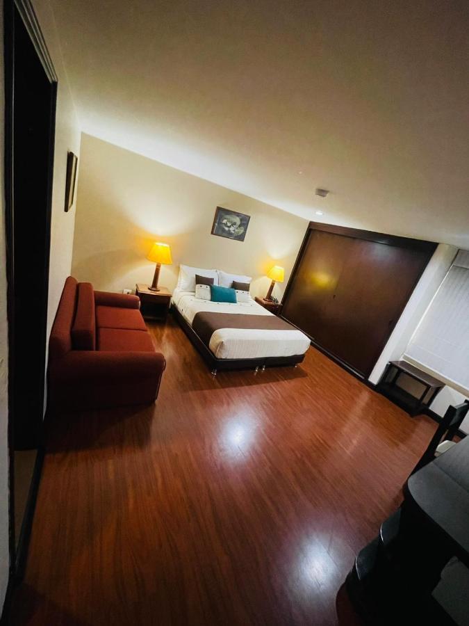 Hotel La Sabana Bogota Buitenkant foto