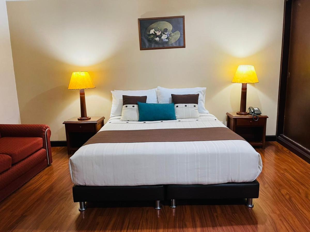Hotel La Sabana Bogota Buitenkant foto