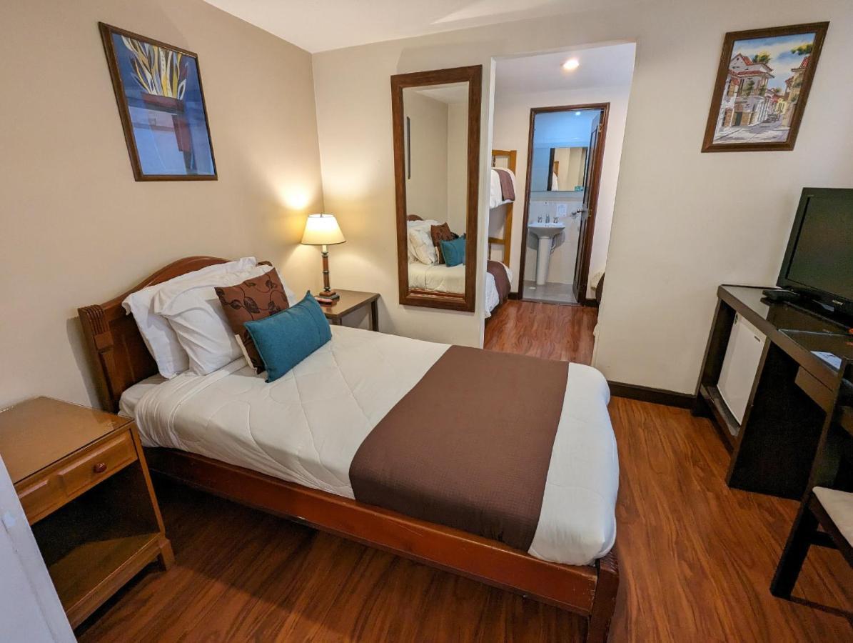 Hotel La Sabana Bogota Buitenkant foto