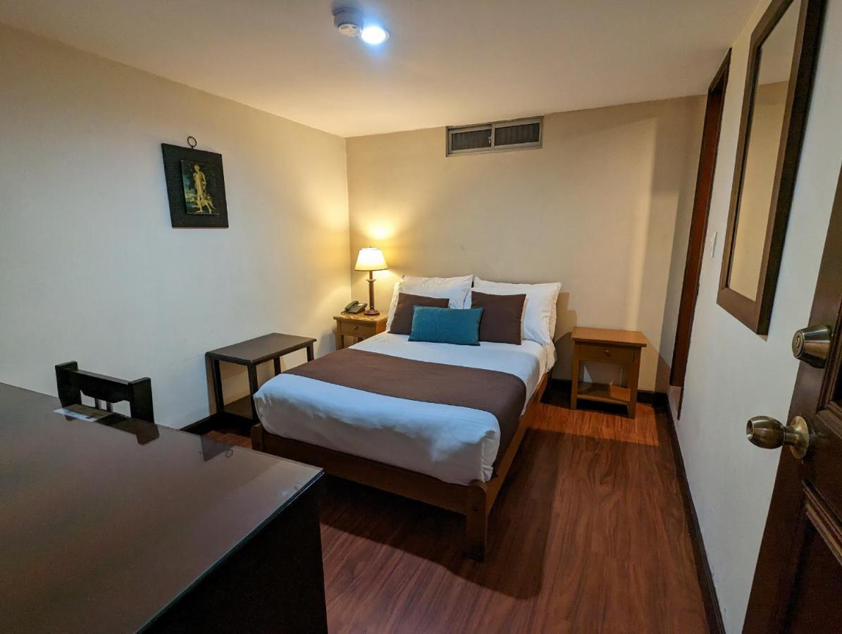 Hotel La Sabana Bogota Buitenkant foto